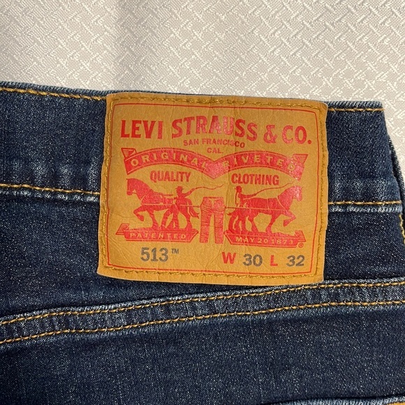 Levi’s 513 Jeans for Men - Picture 4 of 8